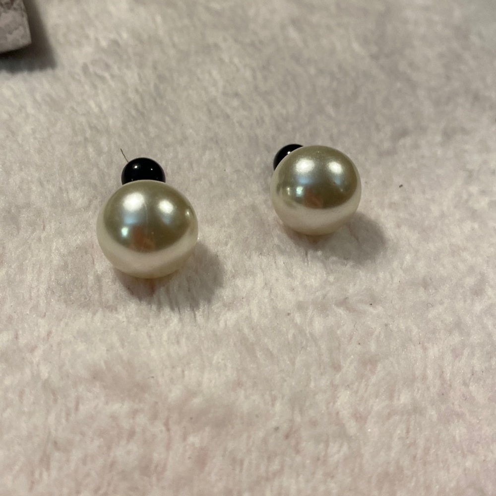 Ear rings